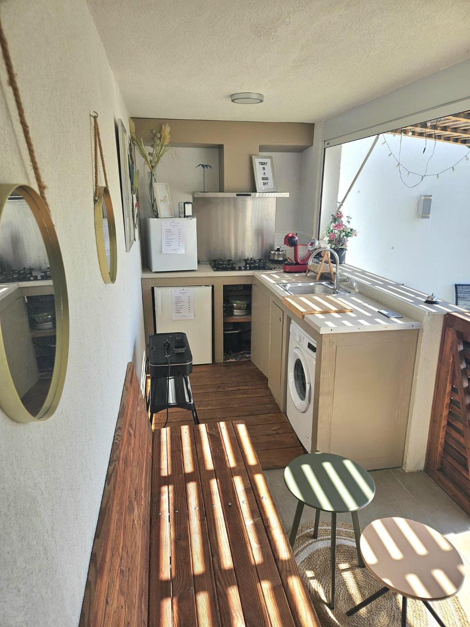 Twenty Rent Hotel Cagnes-sur-Mer Ngoại thất bức ảnh